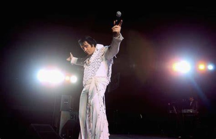A Look Back at Elvis and Priscilla Presley’s Las Vegas Wedding Over