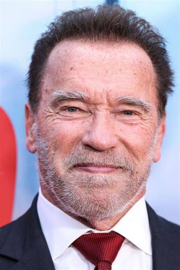 Arnold's ExMistress Reads His TellAll Book