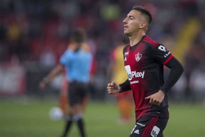 Atlas Javier Correa suspendido tres partidos por insultar al árbitro