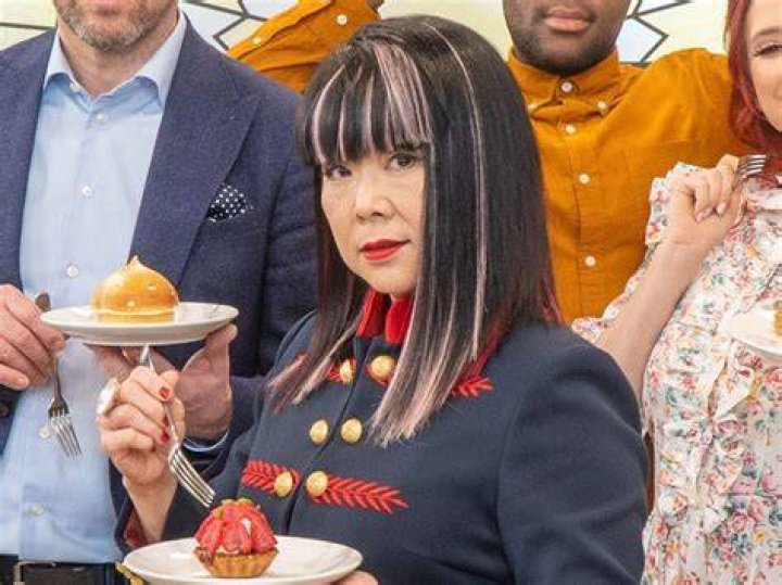 Bake Off Cherish Finden Daughter With Her Husband Family And Net Worth
