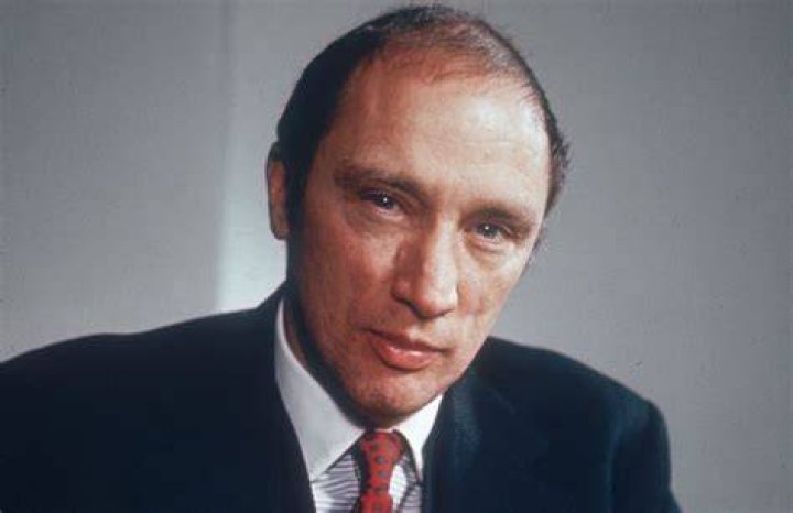 Canadian Liberal Leader Pierre Trudeau with his press secretary Suzanne