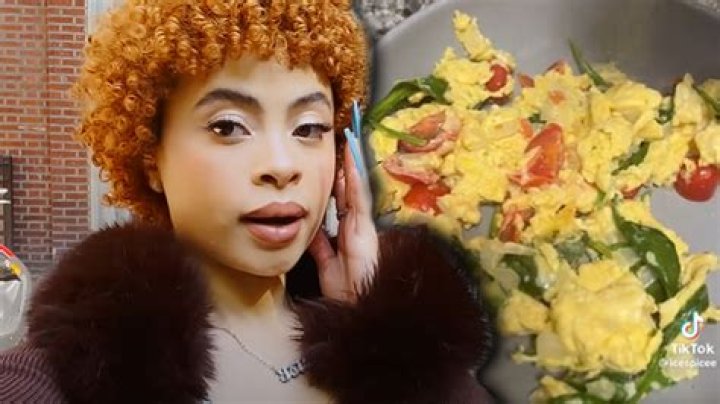 Ice Spice responds after Twitter clowns rapper’s cooking skills Dexerto