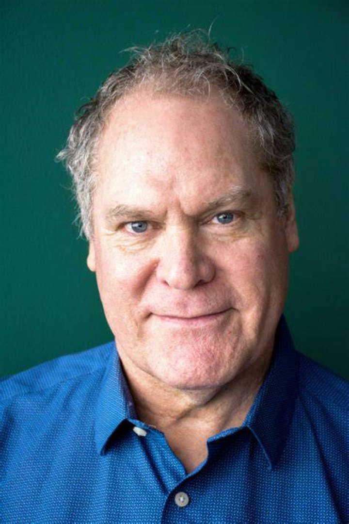 Jay O. Sanders on How an &lsquo;Oak Tree&rsquo; Became Uncle Vanya The New York Times