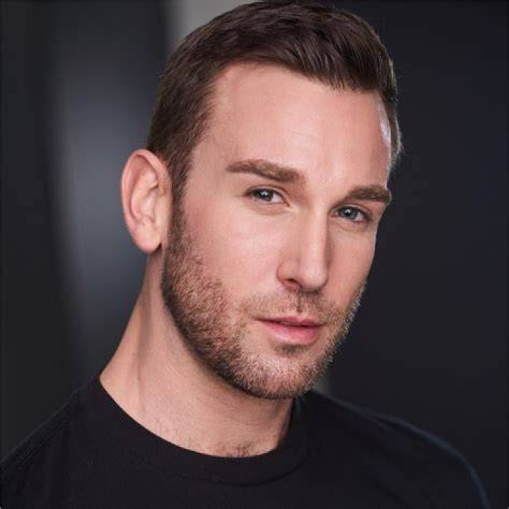 Jesse Pattison Professional Actor Aperture talent agency LinkedIn