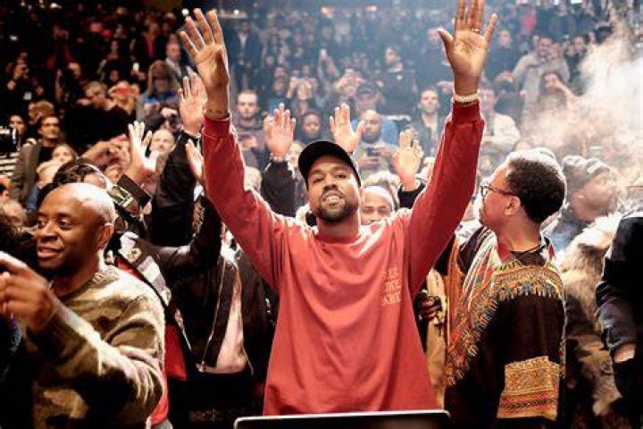 Kanye West's 'Diet Coke' Dance Moves Get Diddy's Approval HipHopDX