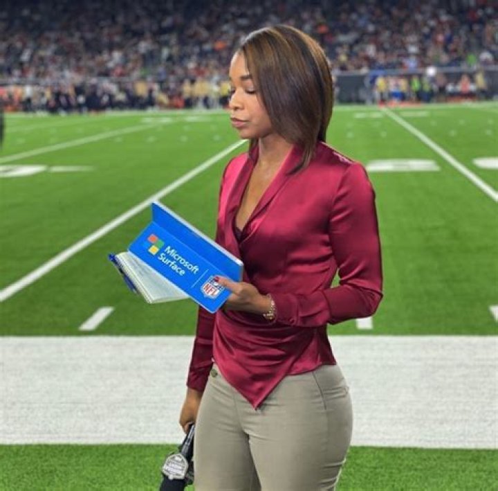 Kristina Pink Fox Sports Press Pass