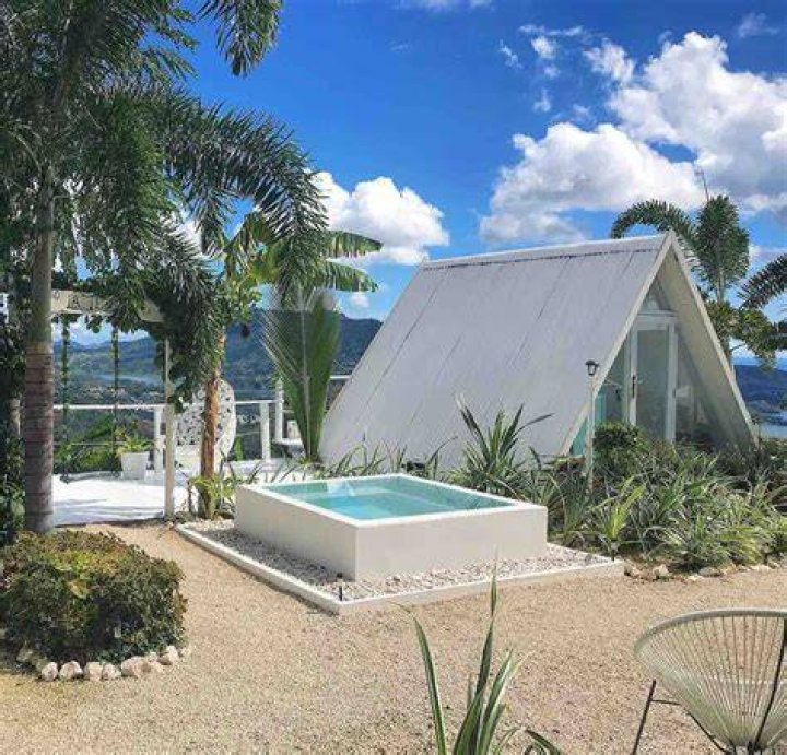 La Terapia, a dream cabin. Tiny houses for Rent in Villalba, Puerto