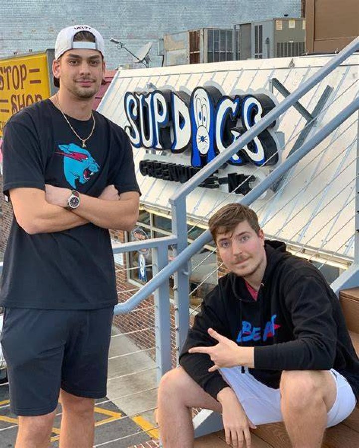 MrBeast on Instagram “Thanks supdogsrestaurant for being so awesome