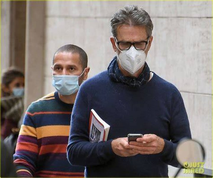 Photo rupert everett steps out with longtime boyfriend henrique 02