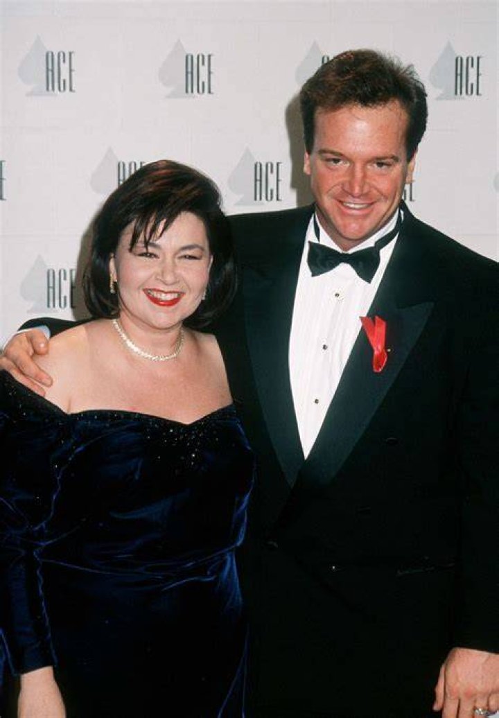 Roseanne Barr’s ExHusband Tom Arnold 'Not Surprised' by Show's