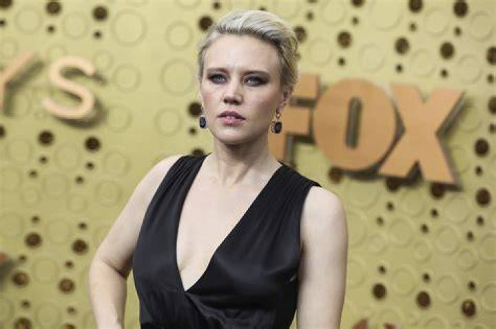 Who Is Kate Mckinnon's Partner? Meet Alleged Girlfriend Jackie Abbott